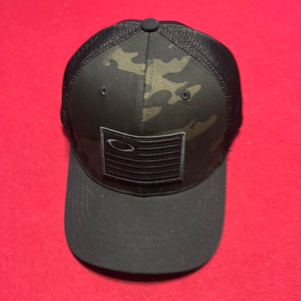 Oakley SnapBack USA hat